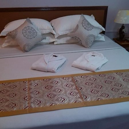 Great Glory Hotel Rangun Kültér fotó