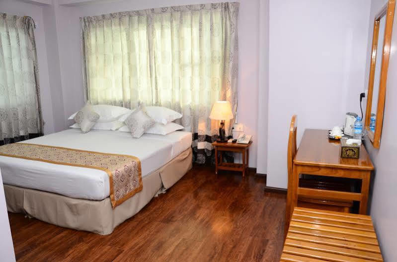Great Glory Hotel Rangun Kültér fotó